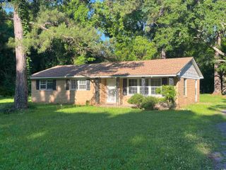83 Hope Ln., Georgetown, SC 29440