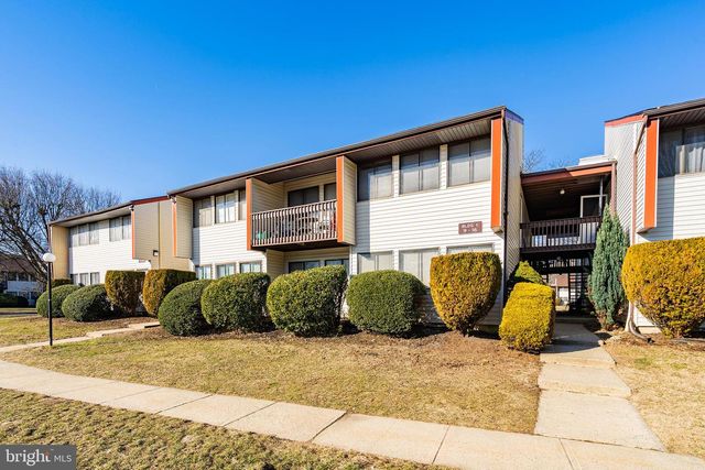 C9 AVON DR E, Hightstown, NJ 08520