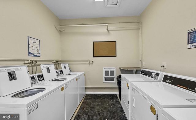 C9 AVON DR E, Hightstown, NJ 08520