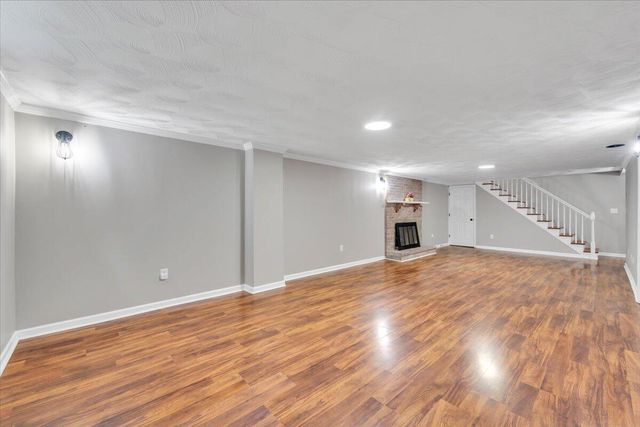 5227 N Garden LN, Roanoke, VA 24019