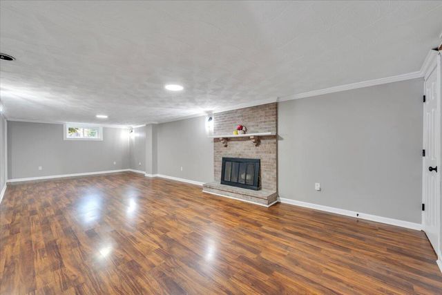 5227 N Garden LN, Roanoke, VA 24019