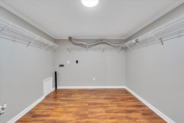 5227 N Garden LN, Roanoke, VA 24019
