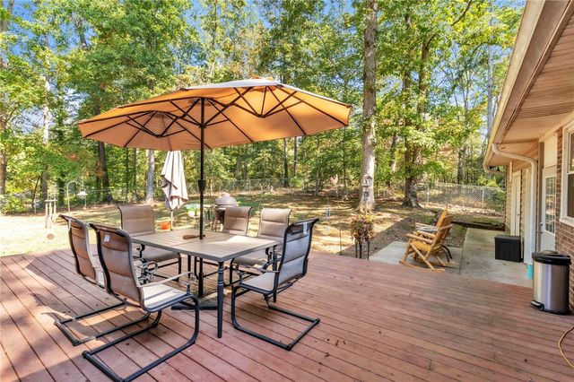 126 Edinburg Road, Pickens, SC 29671