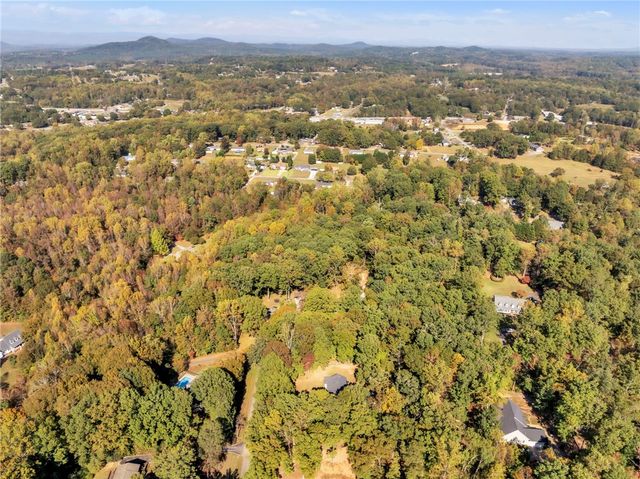 126 Edinburg Road, Pickens, SC 29671