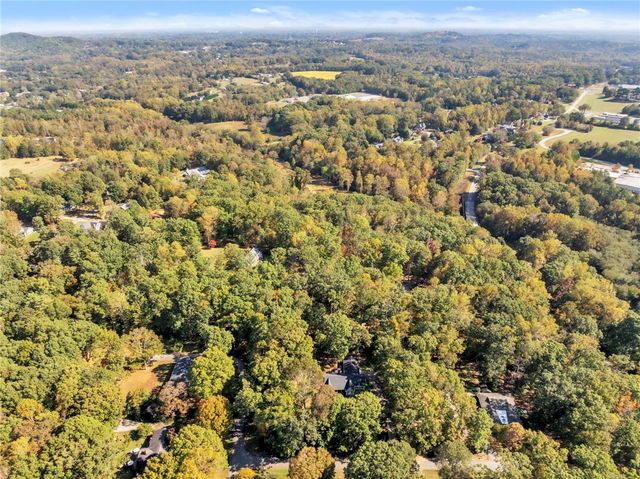 126 Edinburg Road, Pickens, SC 29671