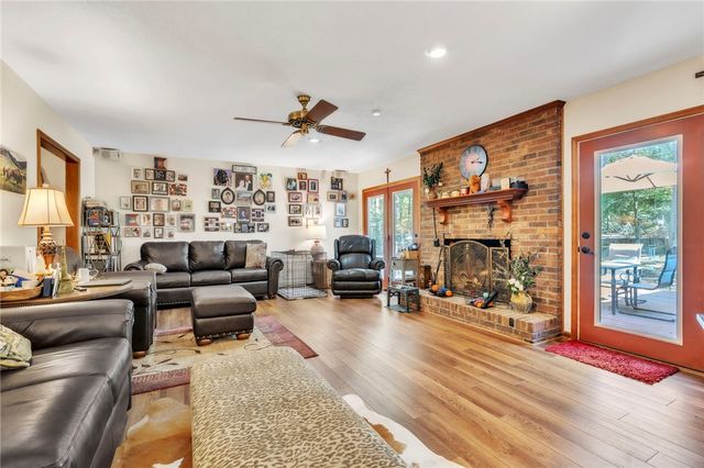 126 Edinburg Road, Pickens, SC 29671