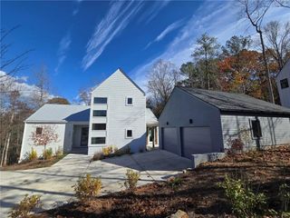 160 Cedarwood Lane, Roswell, GA 30075