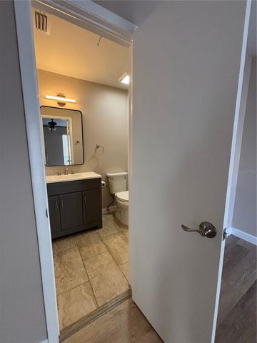 11802 CYPRESS HILL CIRCLE, Tampa, FL 33626