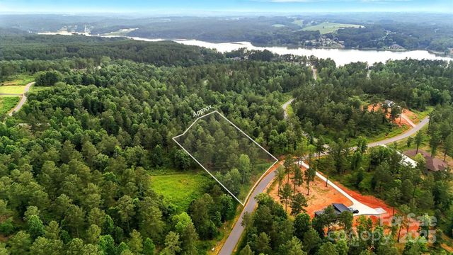 1933 Jumping Run 202, Connelly Springs, NC 28612