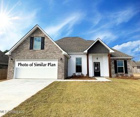 10077 Patrick Drive, Gulfport, MS 39503