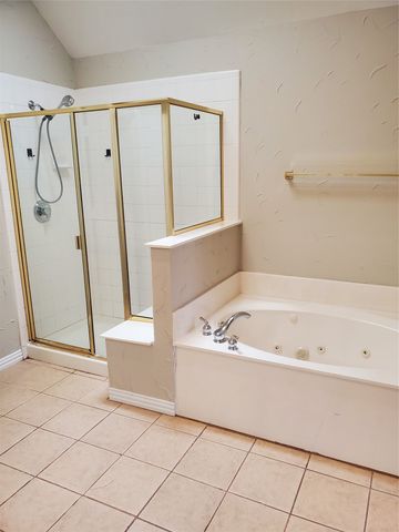 532 Silver Maple Drive, Irving, TX 75063