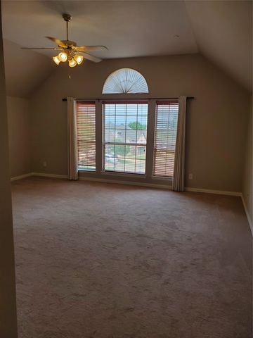 532 Silver Maple Drive, Irving, TX 75063