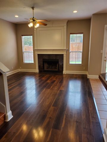 532 Silver Maple Drive, Irving, TX 75063