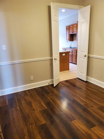 532 Silver Maple Drive, Irving, TX 75063