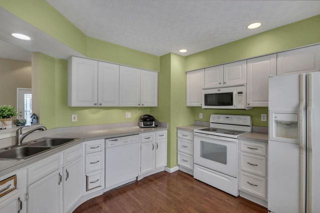 3088 Alderbrook Drive, Pickerington, OH 43147