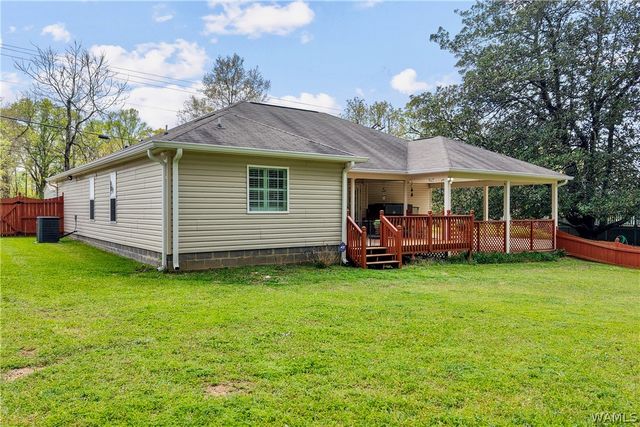 1875 Walnut, Centreville, AL 35042