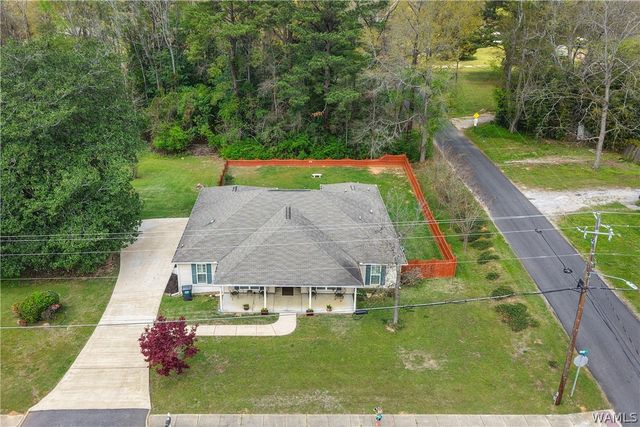 1875 Walnut, Centreville, AL 35042