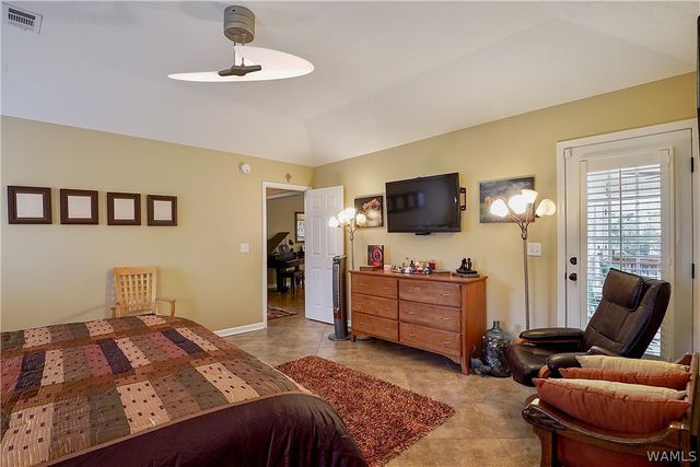 1875 Walnut, Centreville, AL 35042