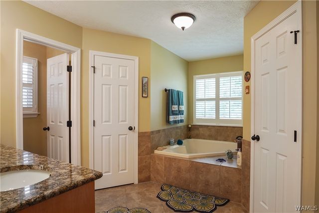 1875 Walnut, Centreville, AL 35042