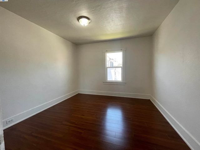 3635 Quigley St, Oakland, CA 94619