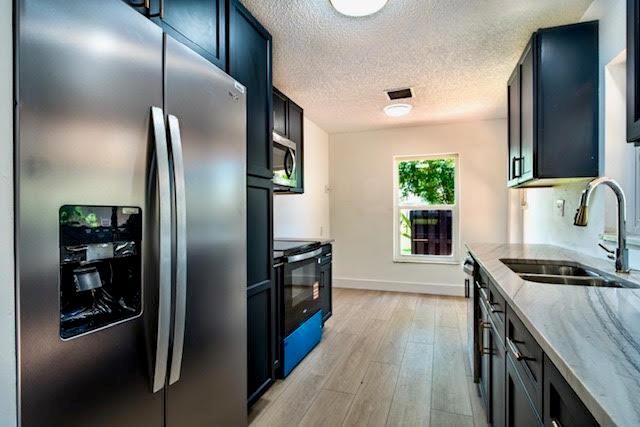 5430 Mirror Lakes Boulevard, Boynton Beach, FL 33472