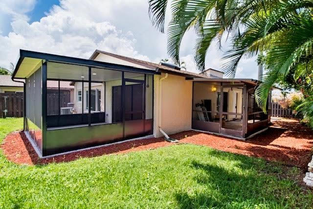 5430 Mirror Lakes Boulevard, Boynton Beach, FL 33472