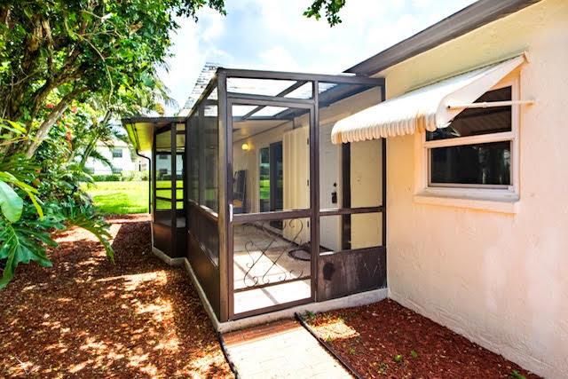 5430 Mirror Lakes Boulevard, Boynton Beach, FL 33472