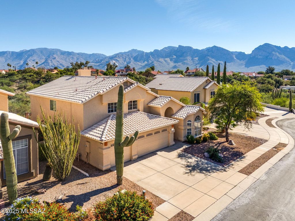 11366 Silver Pheasant Loop, Tucson, AZ 85737