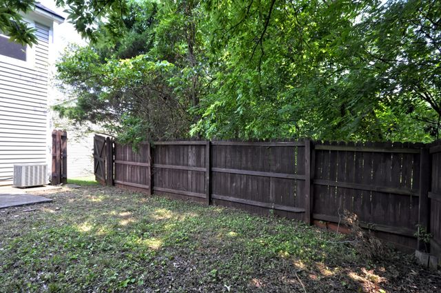 112 AZALEA CT, Clarksville, TN 37042