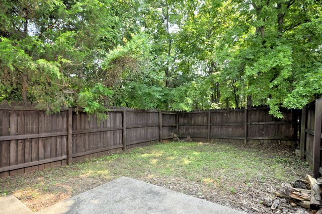 112 AZALEA CT, Clarksville, TN 37042
