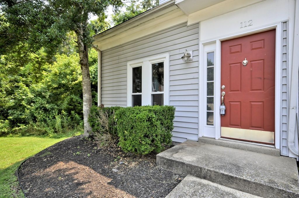 112 AZALEA CT, Clarksville, TN 37042
