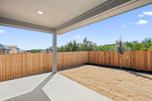 342 Heritage Forest Parkway, Dripping Springs, TX 78620