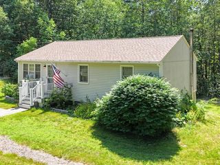 9 Ham Road, Raymond, NH 03077