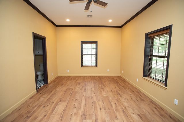 162 Eastledge Drive, Graham, TX 76450