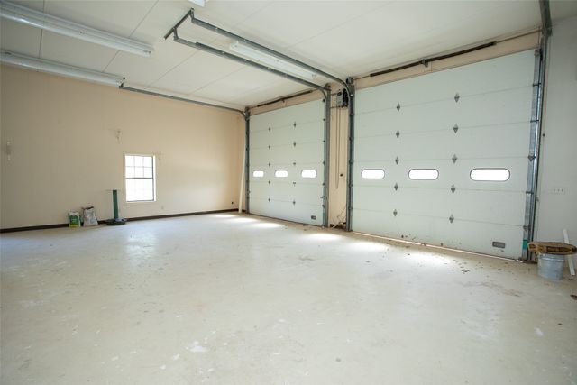 162 Eastledge Drive, Graham, TX 76450