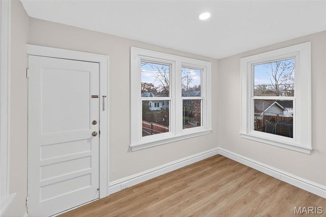 5129 Cologne Avenue, St Louis, MO 63116