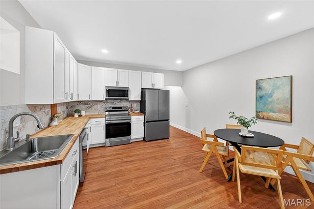 5129 Cologne Avenue, St Louis, MO 63116