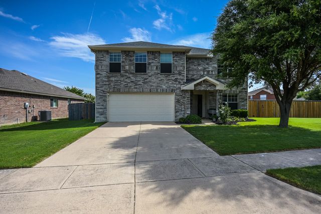 7077 Seton Hall Drive, Fort Worth, TX 76120