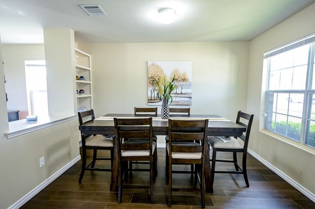 7077 Seton Hall Drive, Fort Worth, TX 76120