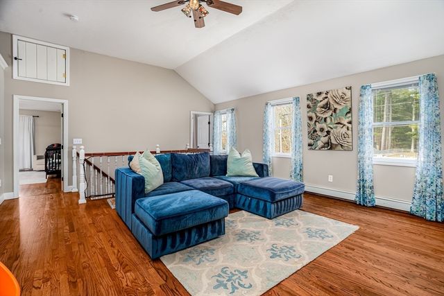 12 Cole Farm Rd, Lancaster, MA 01523