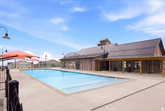 8552 W BOWIE DR, Magna, UT 84044