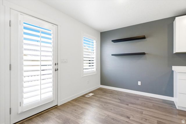 8552 W BOWIE DR, Magna, UT 84044