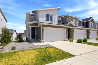 8552 W BOWIE DR, Magna, UT 84044