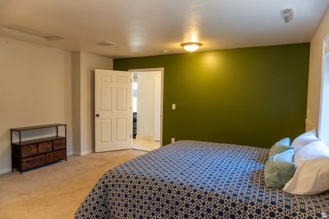4505 S HOLLADAY CIR, Holladay, UT 84117