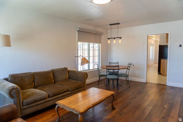 4505 S HOLLADAY CIR, Holladay, UT 84117