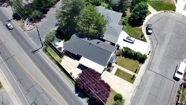 4505 S HOLLADAY CIR, Holladay, UT 84117