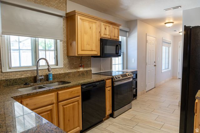 4505 S HOLLADAY CIR, Holladay, UT 84117