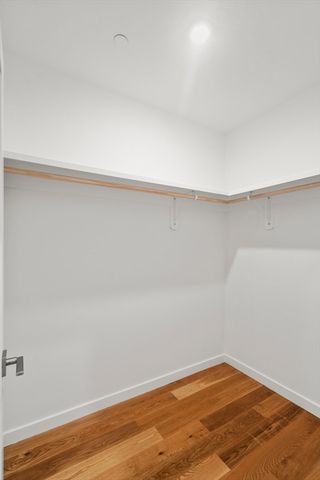 267 Old Colony 503, Boston, MA 02127