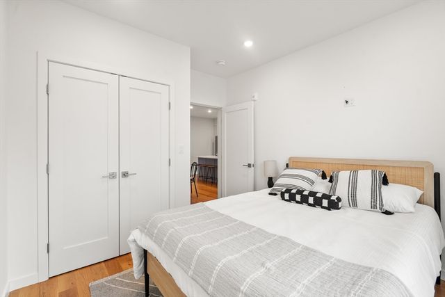 267 Old Colony 503, Boston, MA 02127