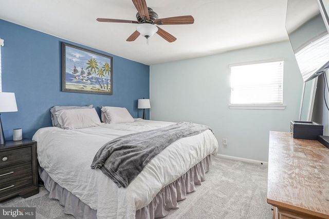 42 JOANS LN, Berlin, NJ 08009